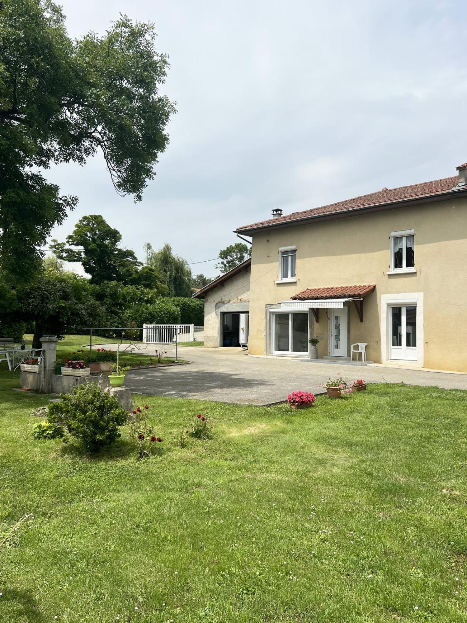 Ferienhaus Corps De Ferme A 50min De Lyon